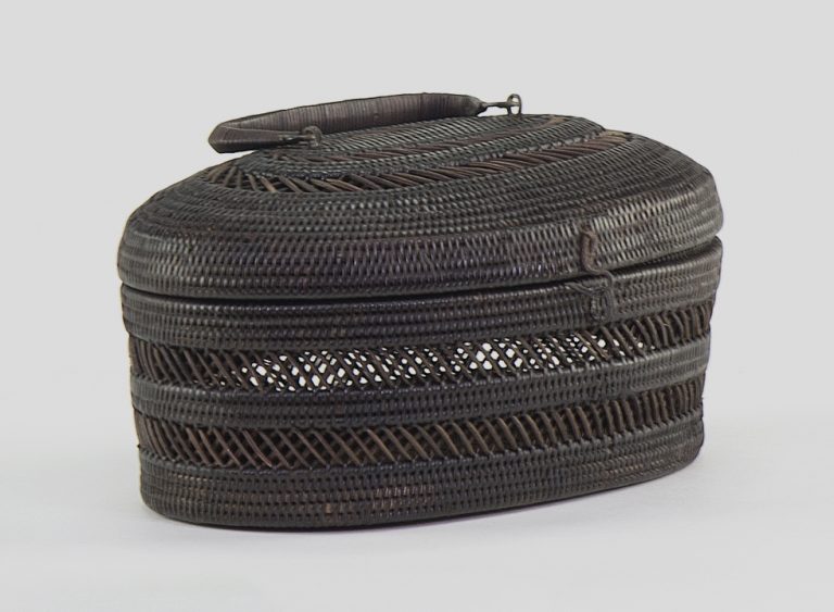 กระเป๋าย่านลิเภา